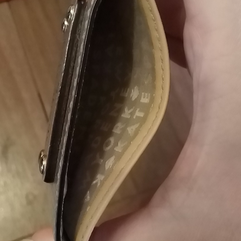 Kate Spade NWOT gold leather card wallet - Picture 3 of 4